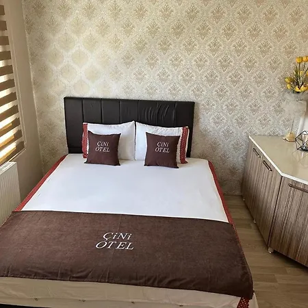 çini 2 Hotel 3*