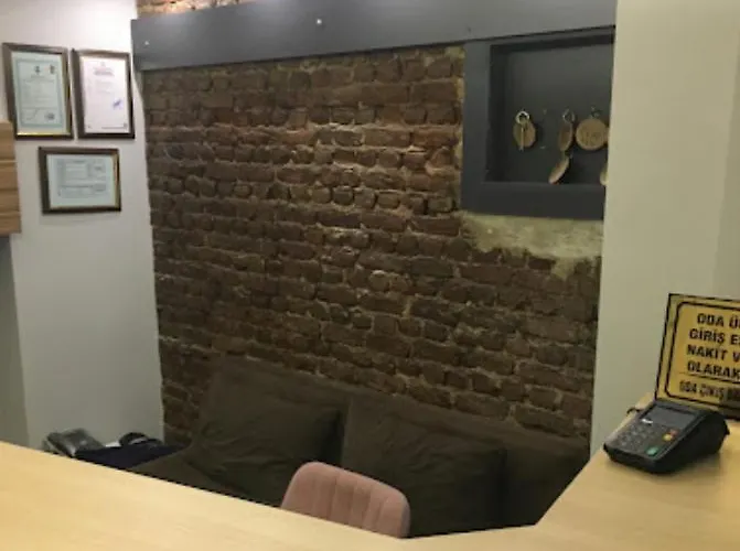 Cini 2 3* Sivrihisar